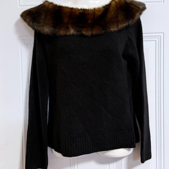 Nygard Collection Blouse Sweater SZ PM (10-12) Faux Fur Collar Black Chic Glam - Picture 2 of 6
